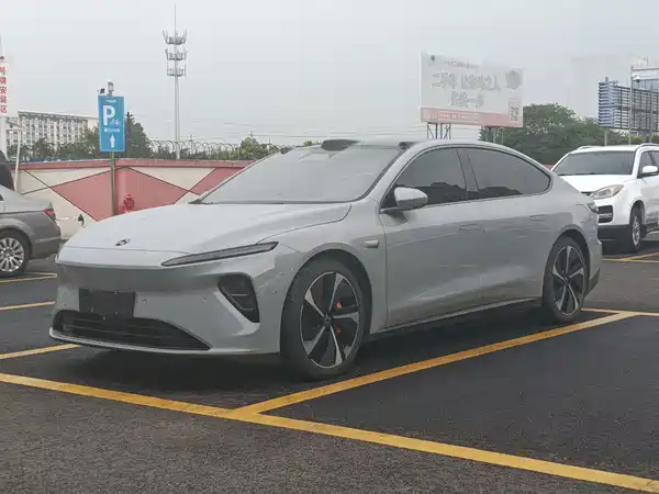 NIO ET7 2022