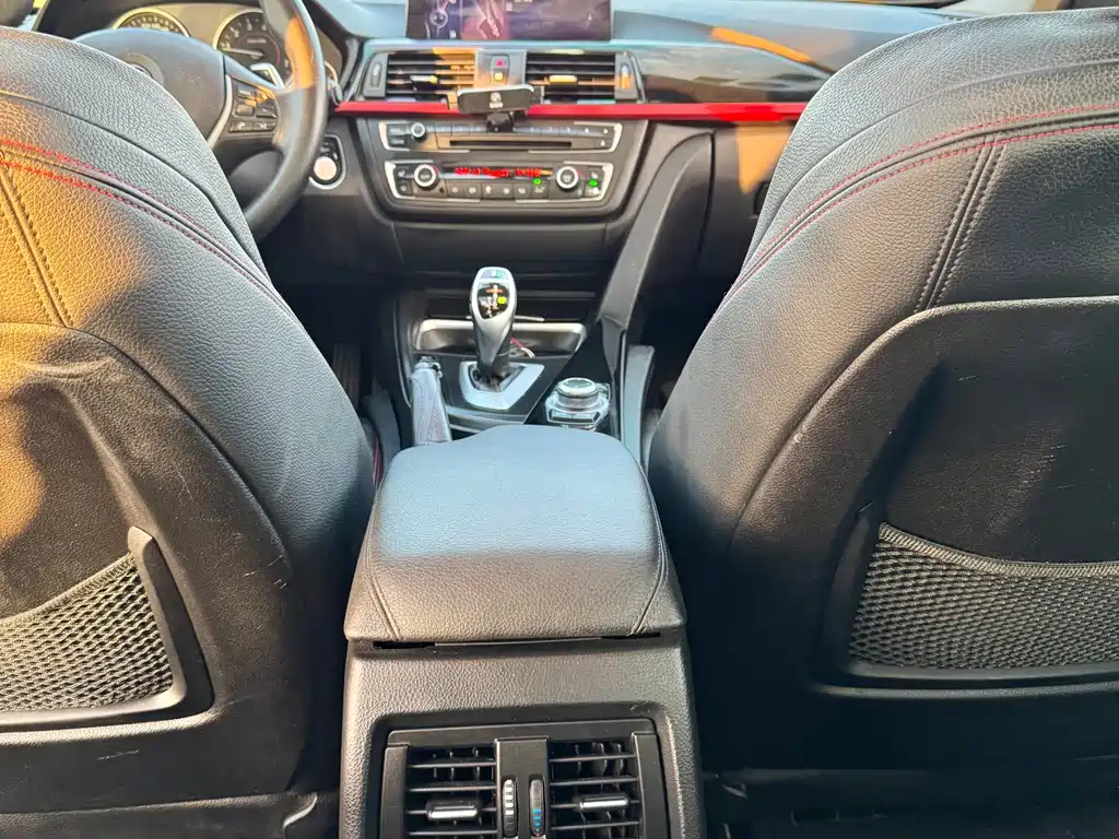 BMW 3 Series 2013 — фото 16