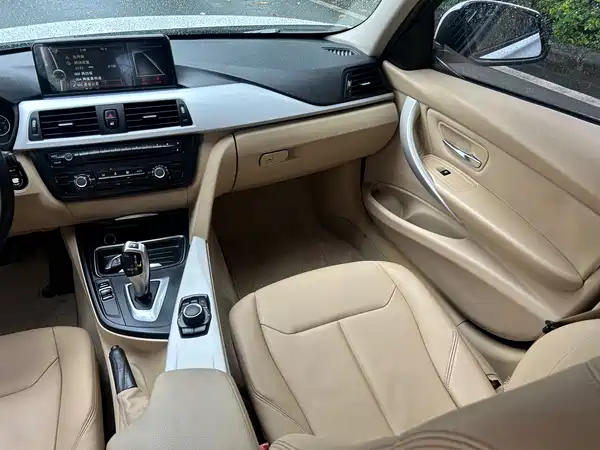 BMW 3 Series 2013
