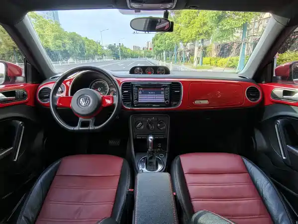 Volkswagen Beetle 2013