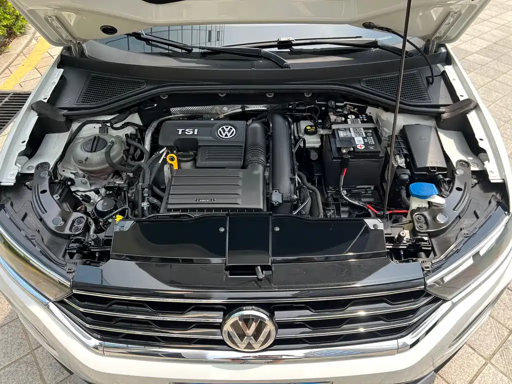 Volkswagen T-Roc 2020 — фото 19