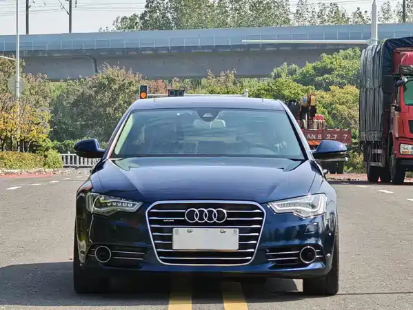 Audi A6L 2012