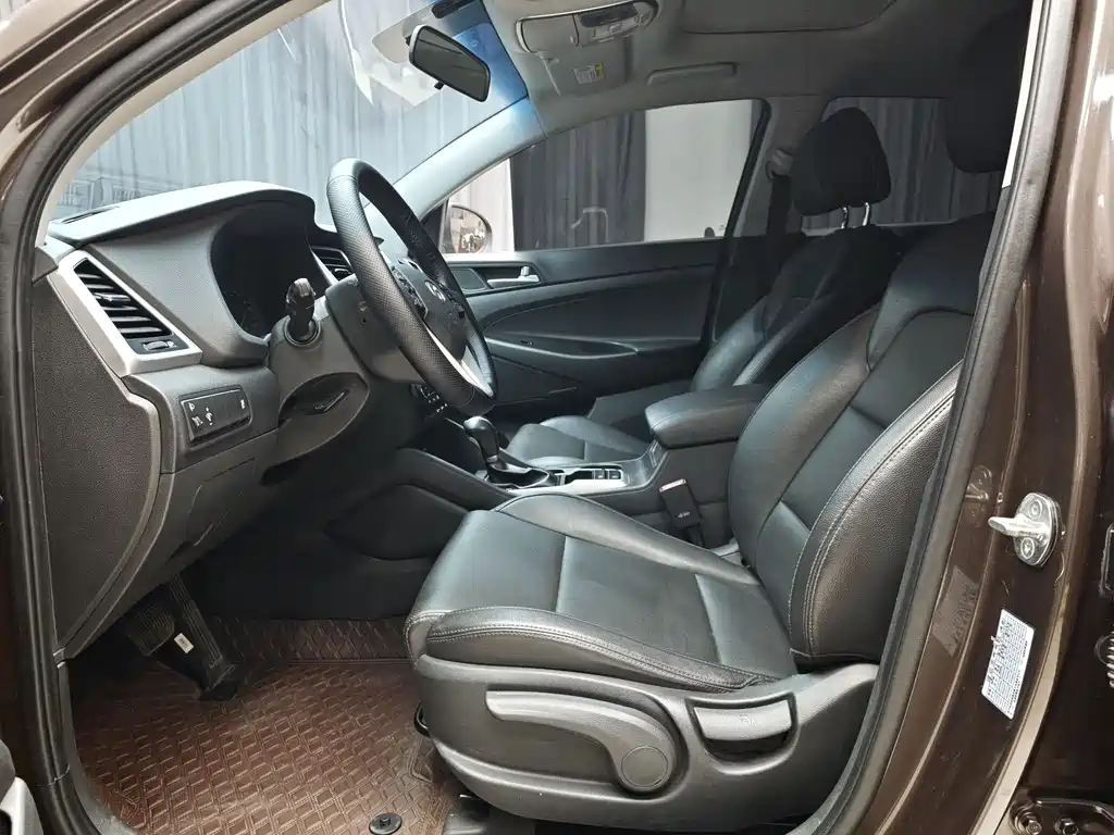 Hyundai Tucson 2018 — фото 17