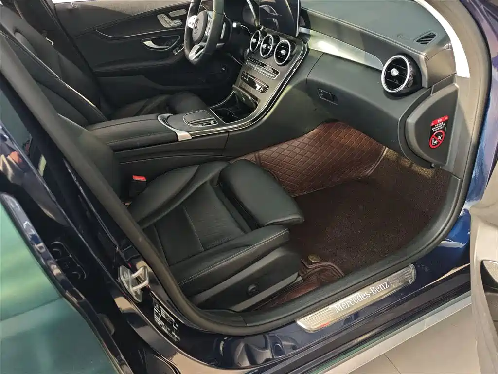Mercedes-Benz C-Class 2020 — фото 25