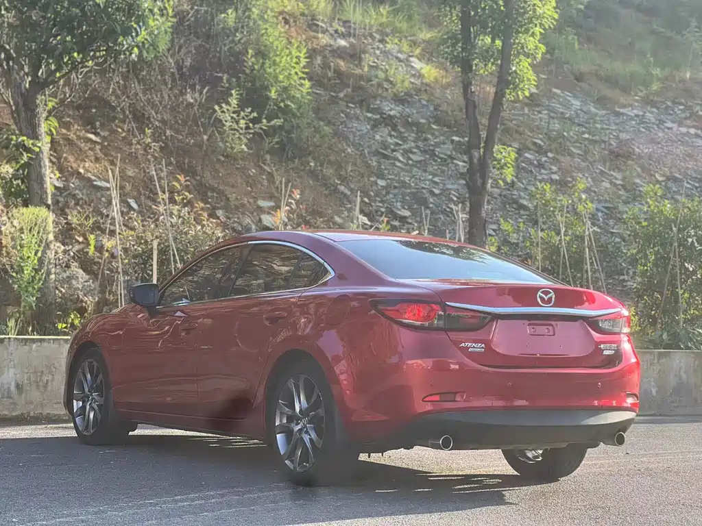 Mazda Atenza 2016 — фото 13