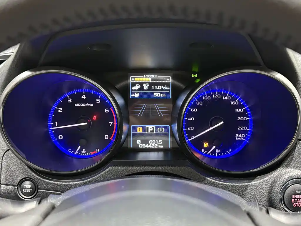 Subaru Legacy 2018 — фото 10