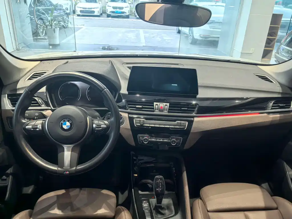 BMW X1 2022 — фото 13