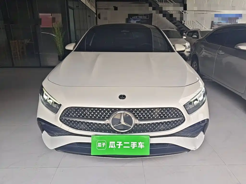Mercedes-Benz A-Class 2023 — фото 3