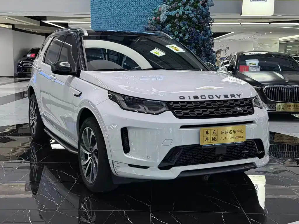 Land Rover Discovery Sport 2023 — фото 3