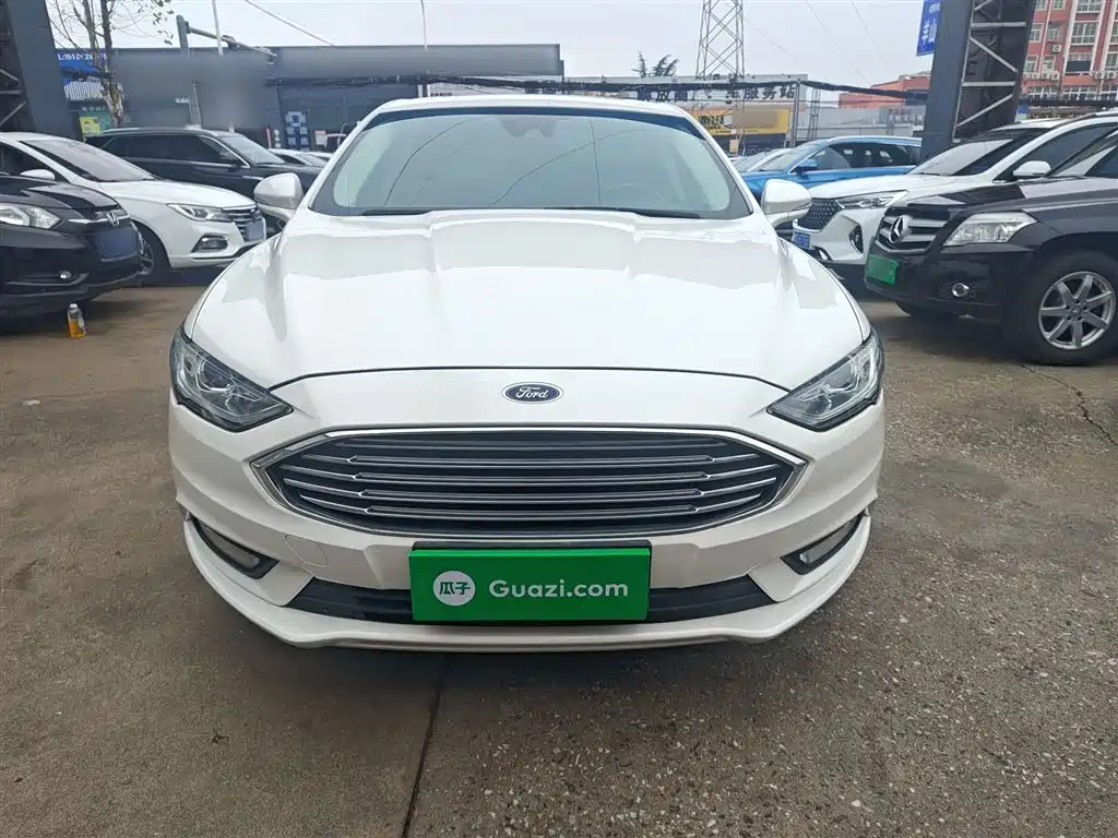 Ford Mondeo 2018 — фото 19
