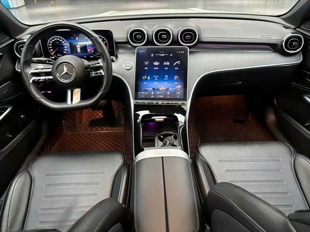 Mercedes-Benz C-Class 2024 — фото 20