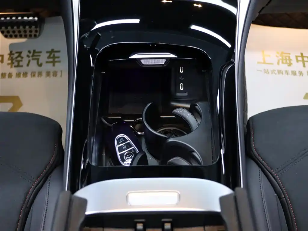 Mercedes-Benz GLC AMG 2025 — фото 19