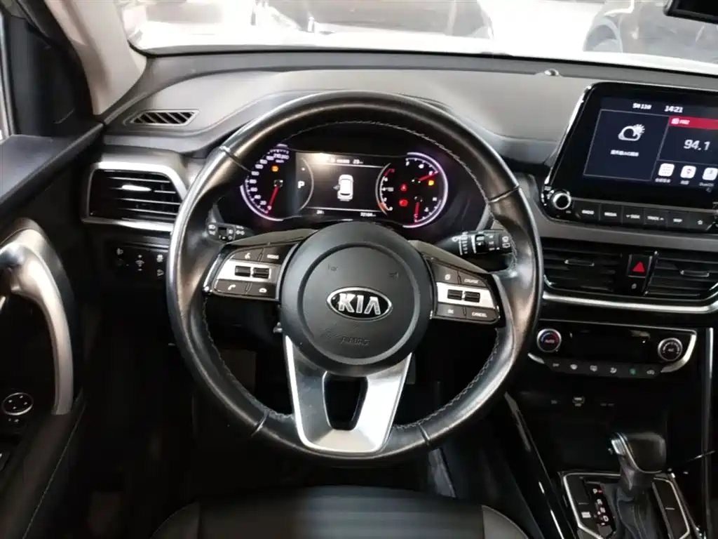 Kia Sportage 2020 — фото 11