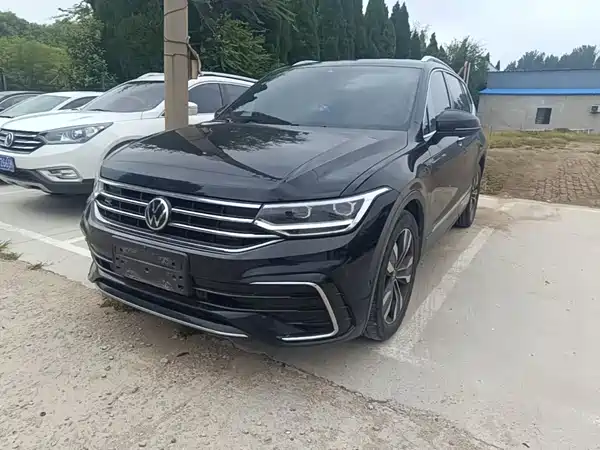 Volkswagen Tiguan L 2023