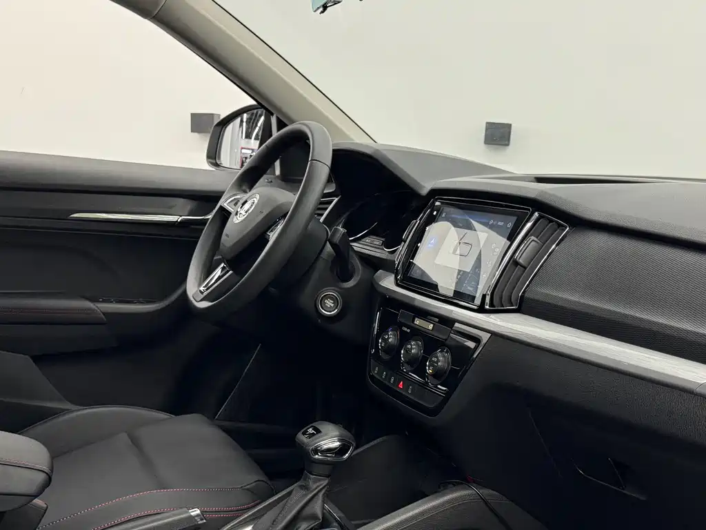 Skoda Kamiq 2024 — фото 11