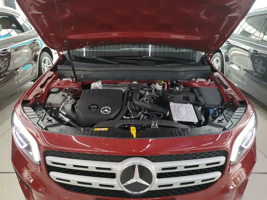 Mercedes-Benz GLB 2021 — фото 20