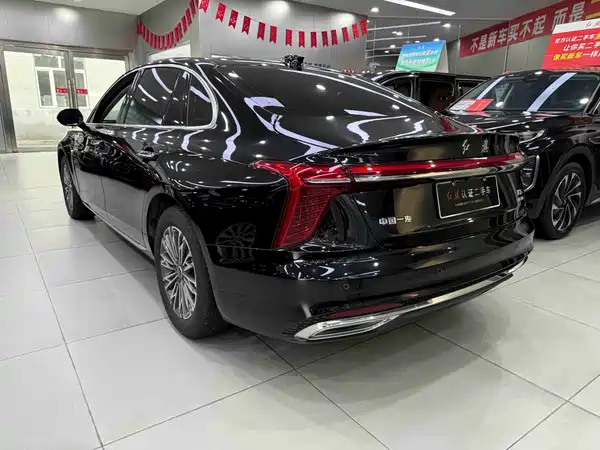 Hongqi H5 2026