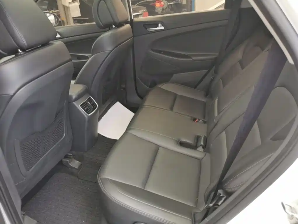 Hyundai Tucson 2018 — фото 17