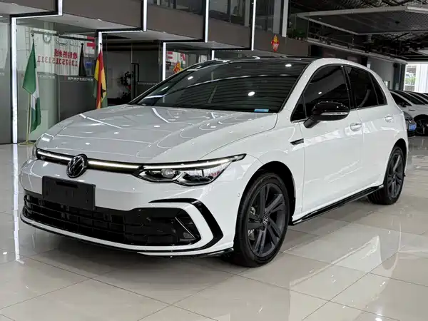 Volkswagen Golf 2022