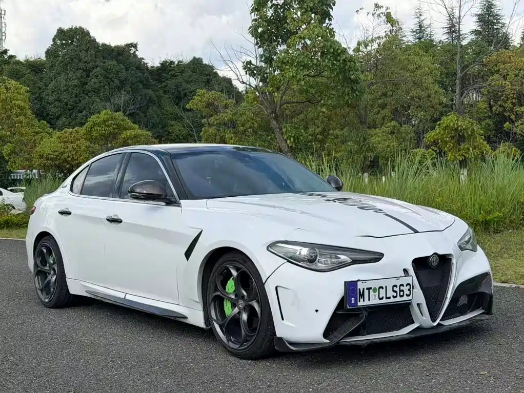 Alfa Romeo Giulia Juliet 2017 — фото 1