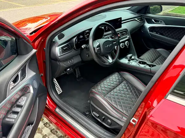 Genesis G70 2023