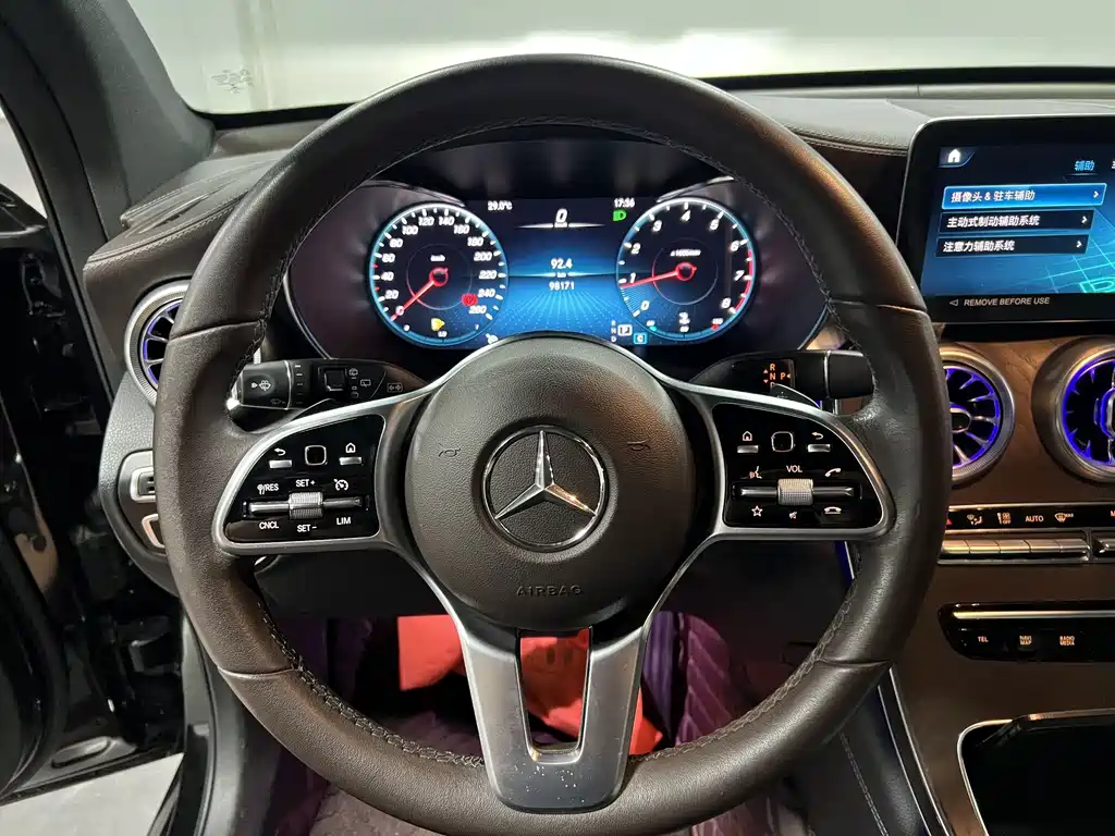 Mercedes-Benz GLC 2022 — фото 11