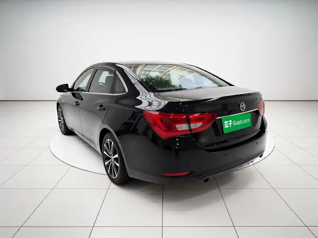 Buick Excelle 2015