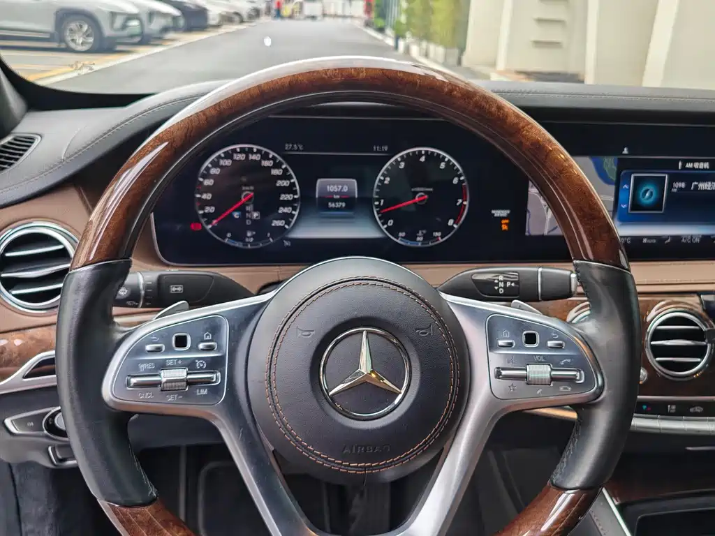 Mercedes-Benz S-Class 2019 — фото 12