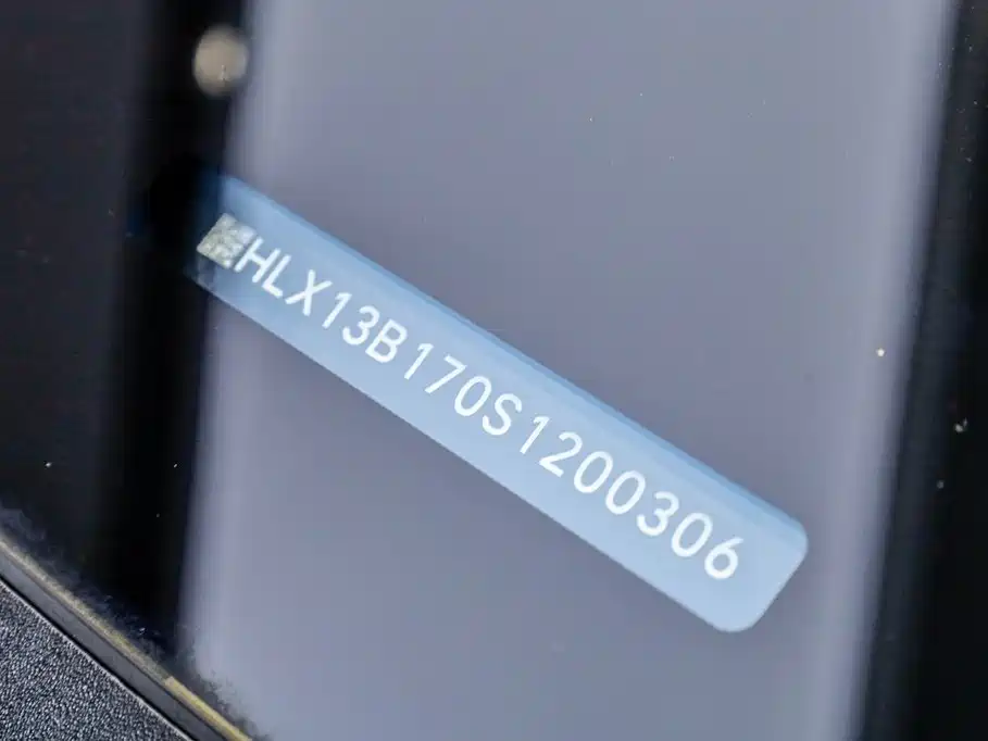 Li Auto i8 2025 — фото 35