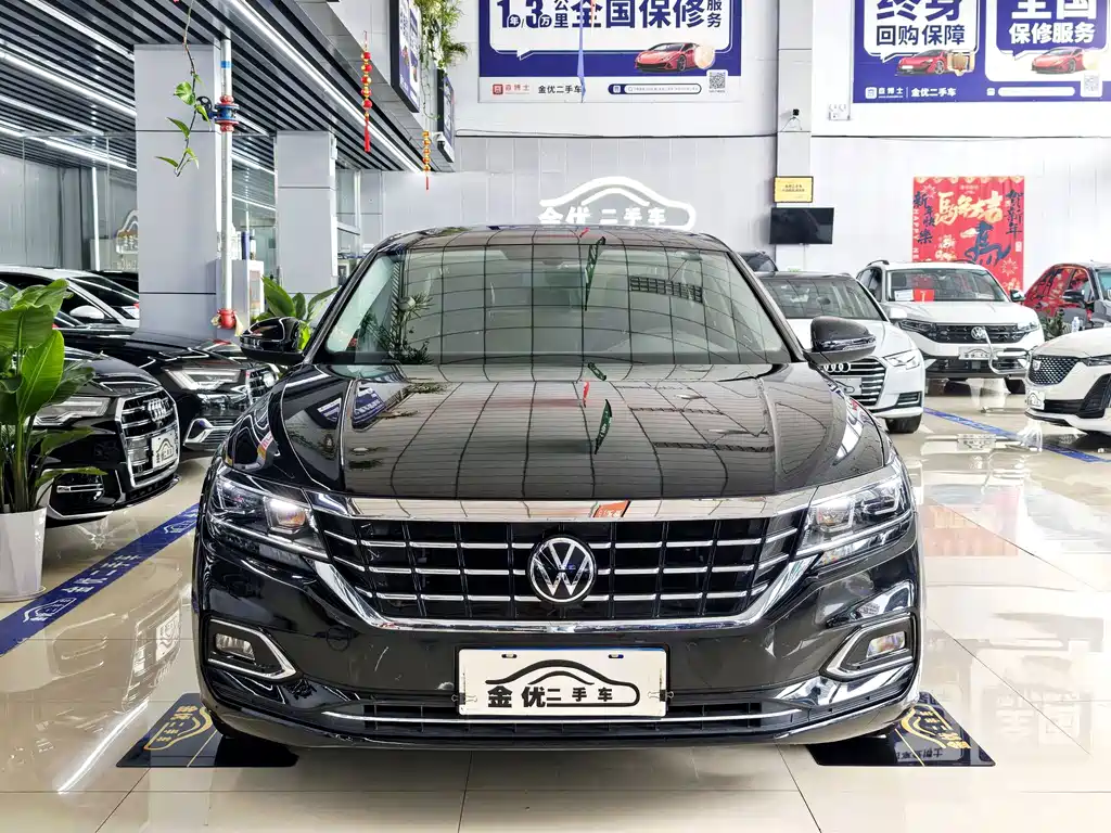 Volkswagen Passat 2021