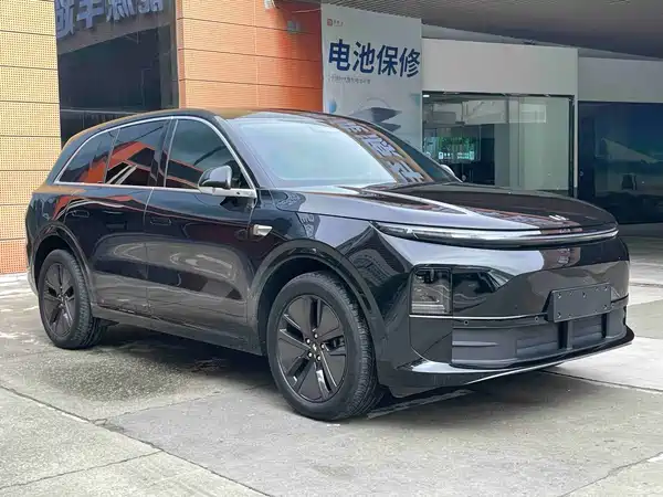 Li Auto L6 2024