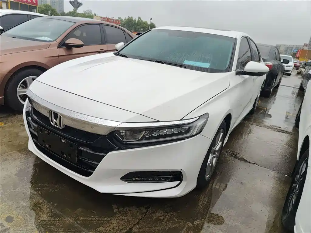 Honda Accord 2021 — фото 2