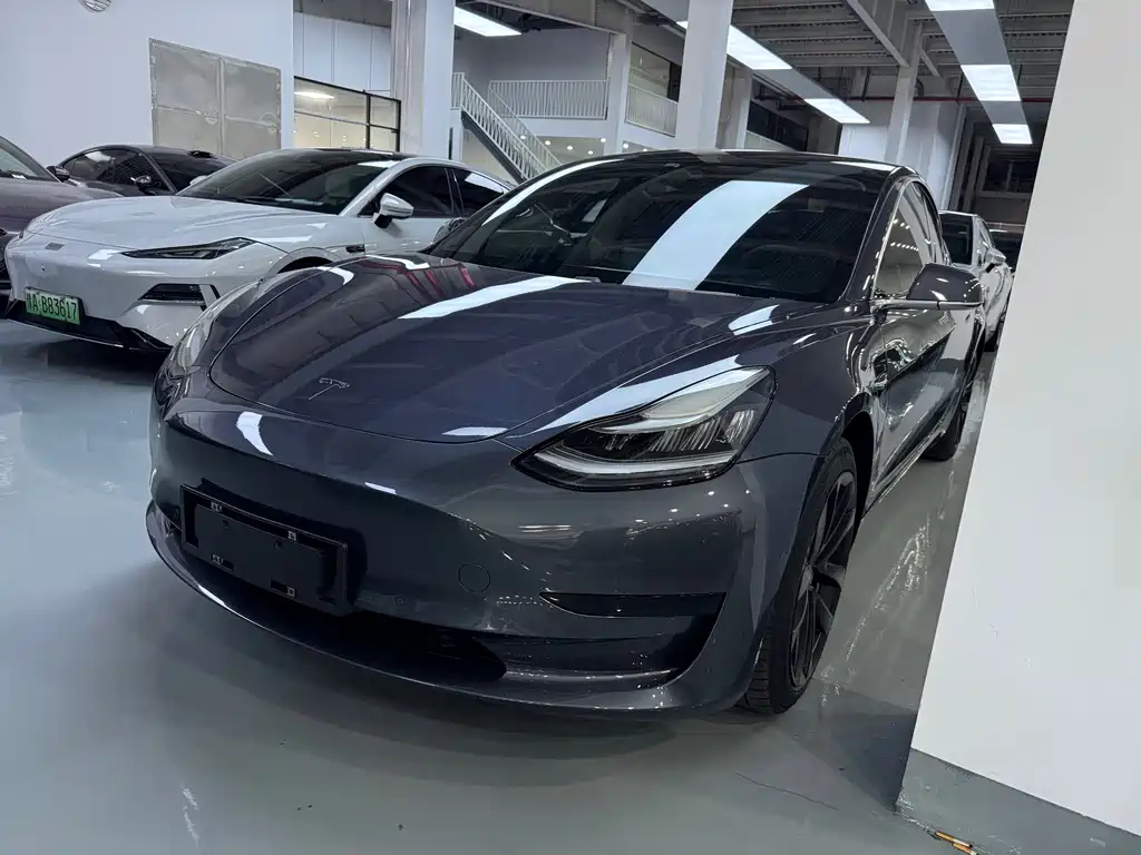 Tesla Model 3 2020 — фото 1