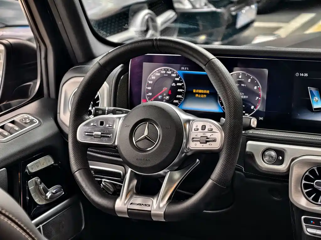 Mercedes-Benz G-Class 2019 — фото 10