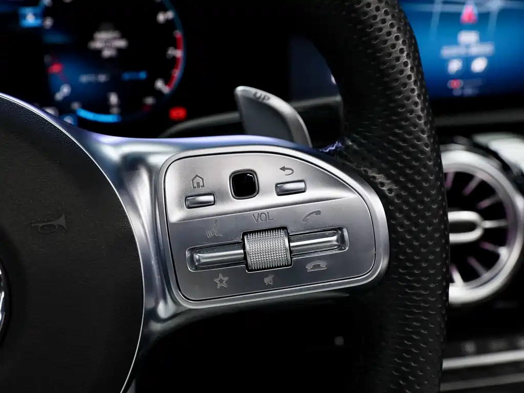 Mercedes-Benz A-Class AMG 2021 — фото 21