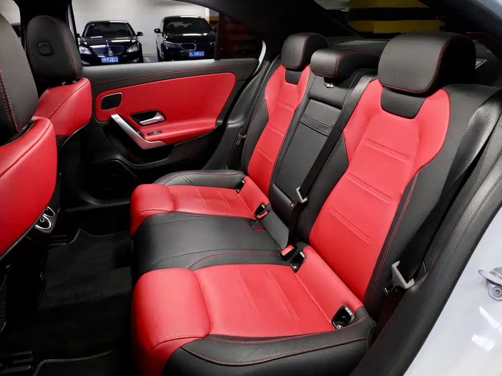 Mercedes-Benz A-Class AMG 2021 — фото 9