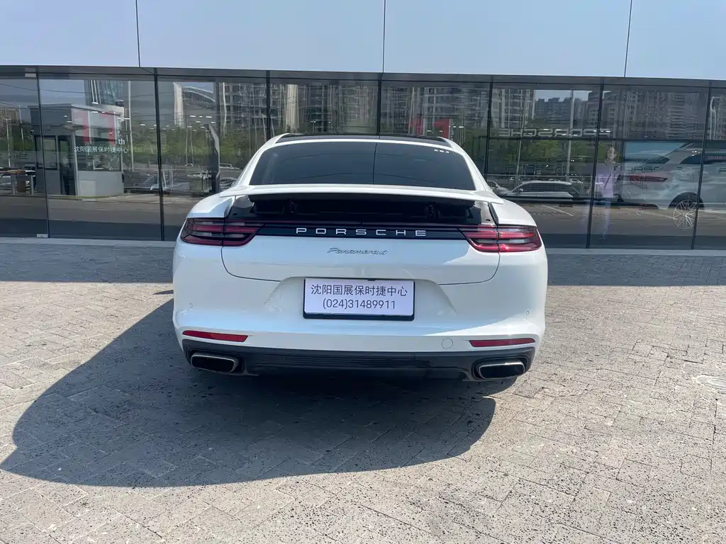 Porsche Panamera 2018 — фото 6