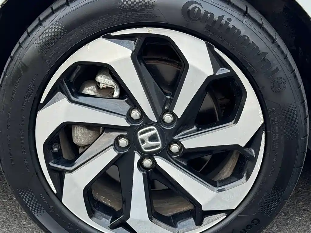 Honda Accord 2017 — фото 19
