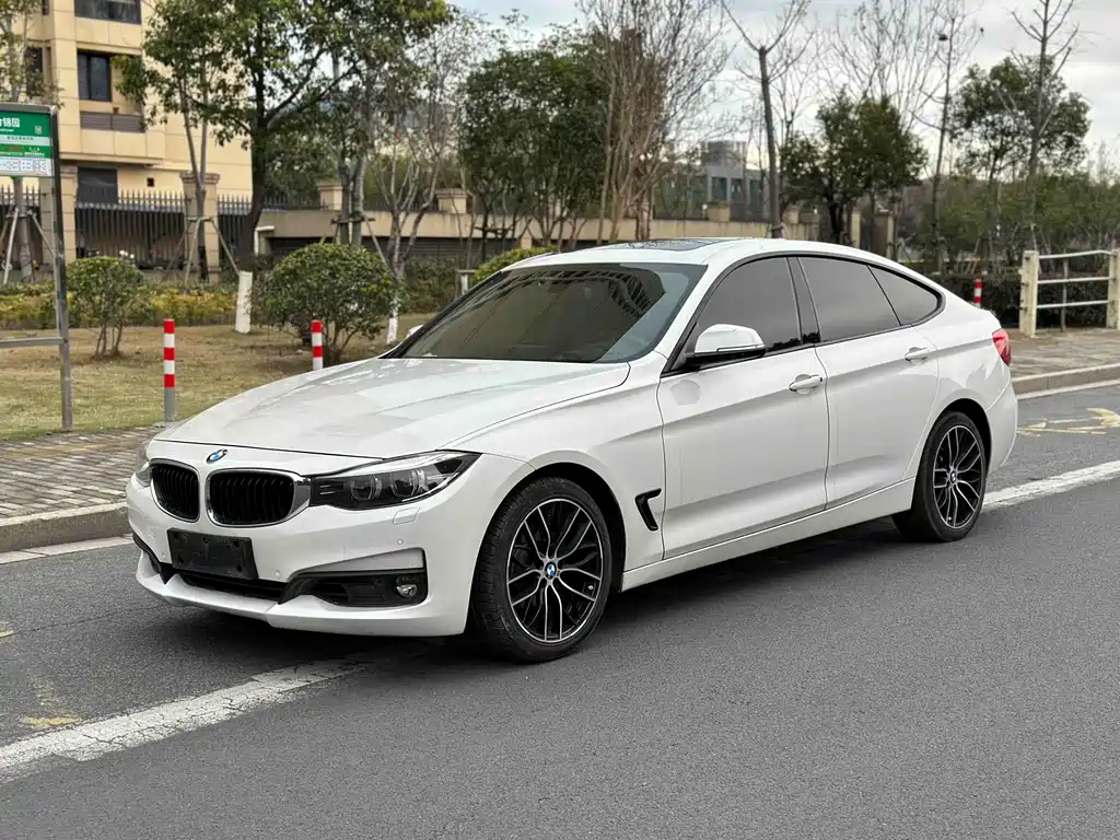 BMW 3 Series GT 2017