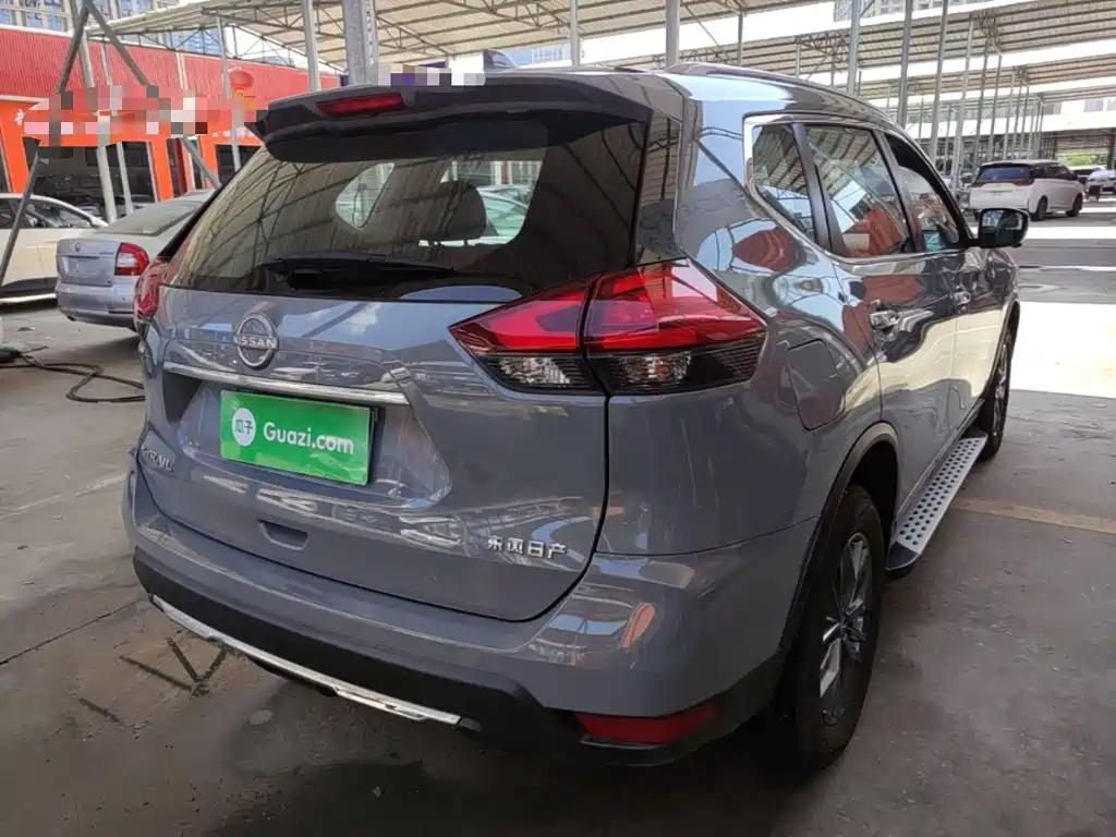 Nissan X-Trail 2025