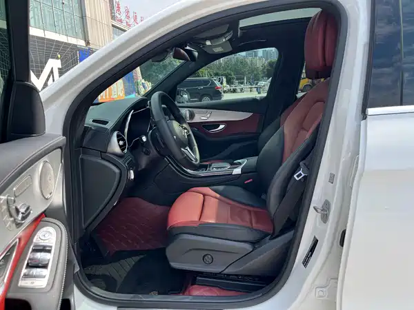 Mercedes-Benz GLC 2021