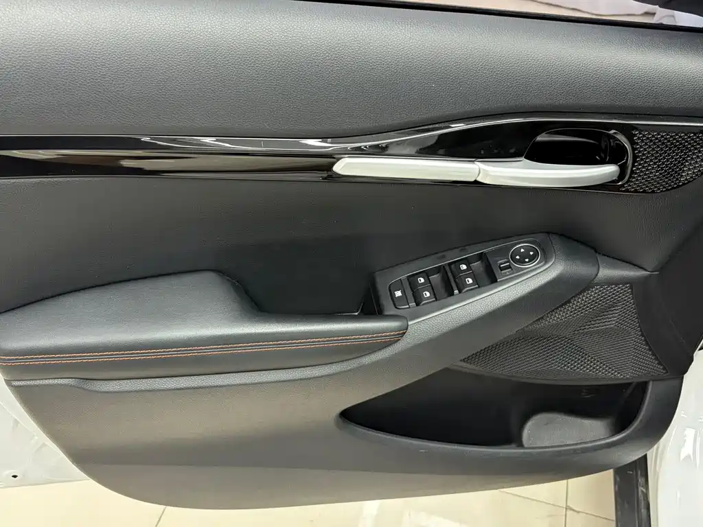 Kia Sethus 2023