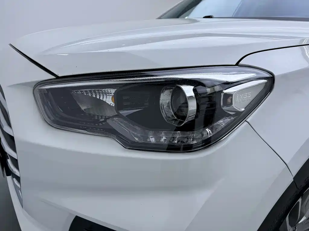 Hyundai ix35 2019 — фото 10