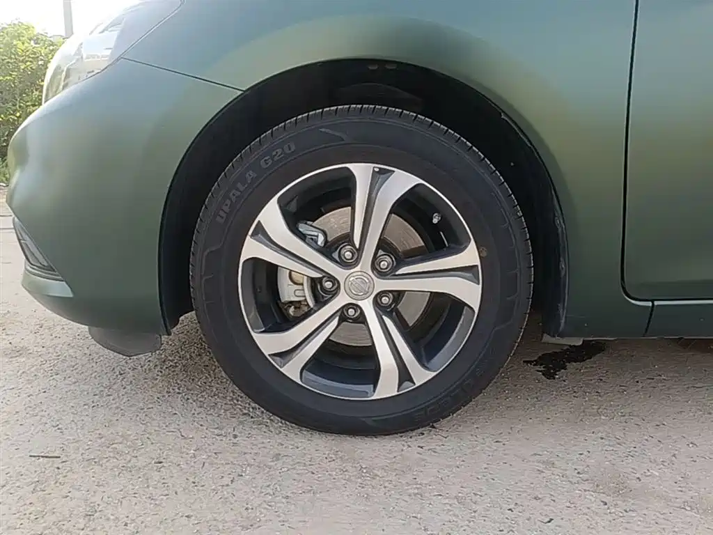 Nissan Tiida 2019 — фото 23