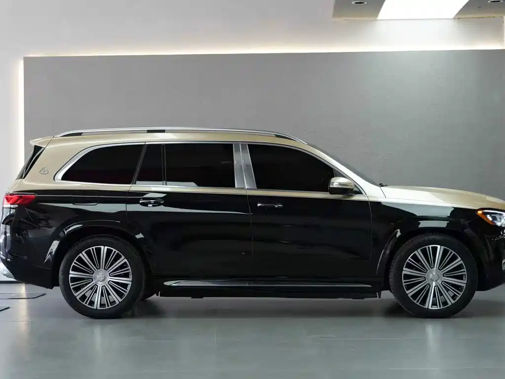Mercedes-Benz GLS 2023 — фото 3