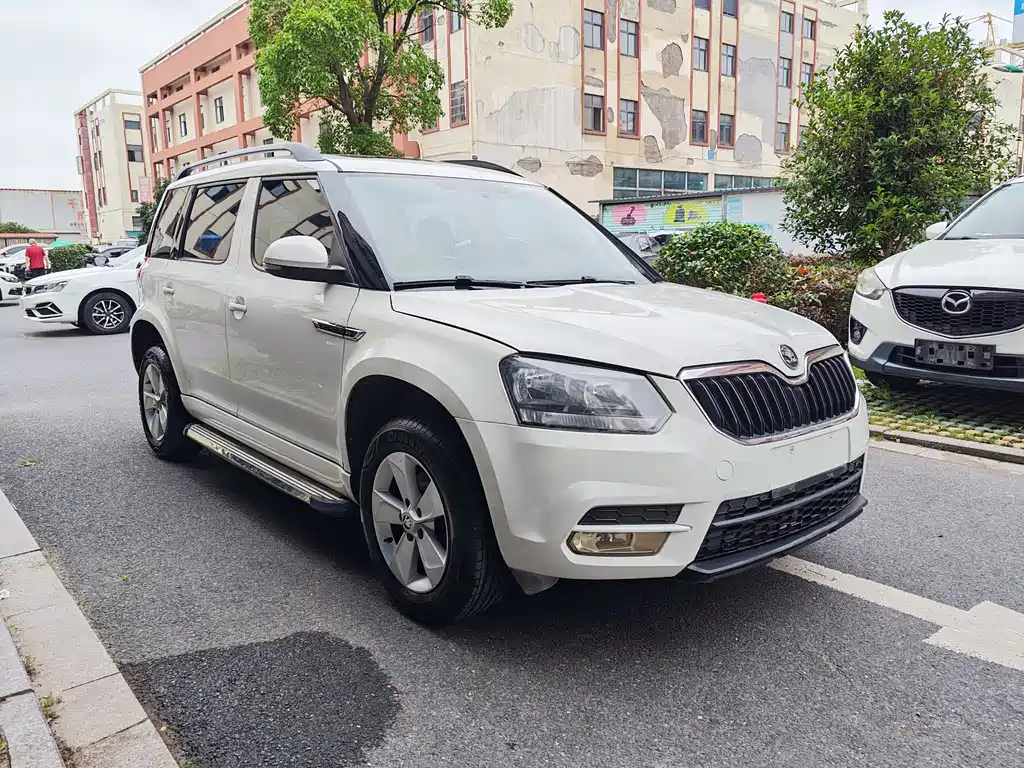 Skoda Yeti 2015 — фото 2