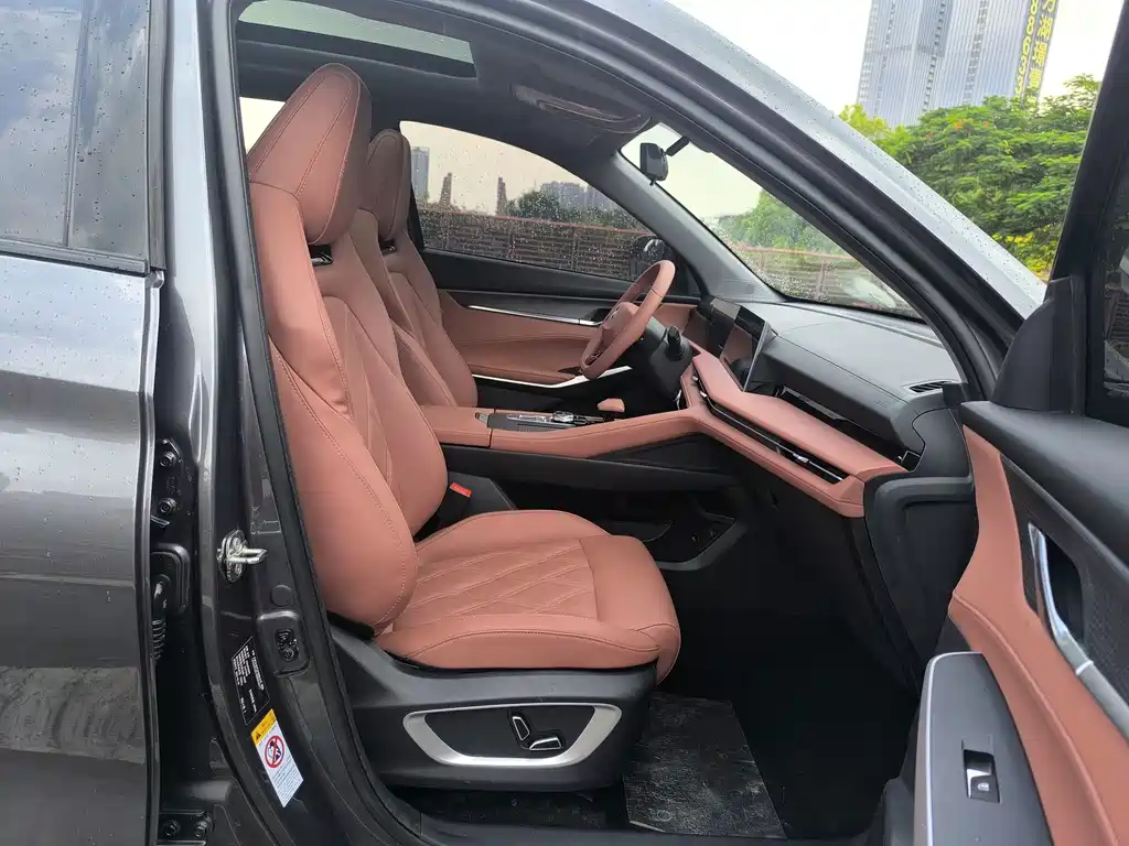 Changan CS75PLUS 2024 — фото 11