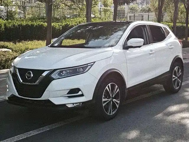 Nissan Qashqai 2021 — фото 1