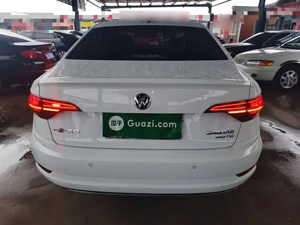 Volkswagen Sagitar 2022