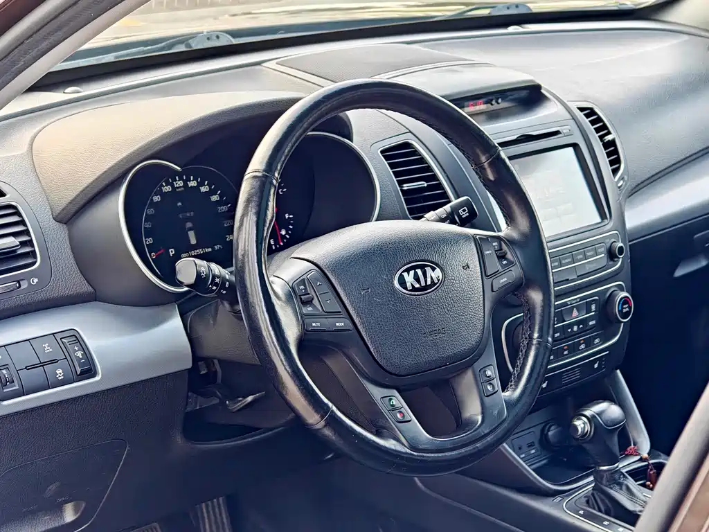 Kia Sorento 2014 — фото 8